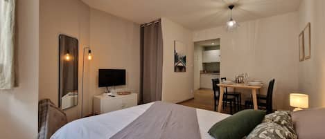 1 bedroom, iron/ironing board, WiFi, bed sheets