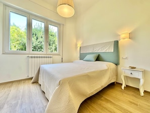 3 soverom, strykejern/-brett, wi-fi (inkludert) og sengetøy