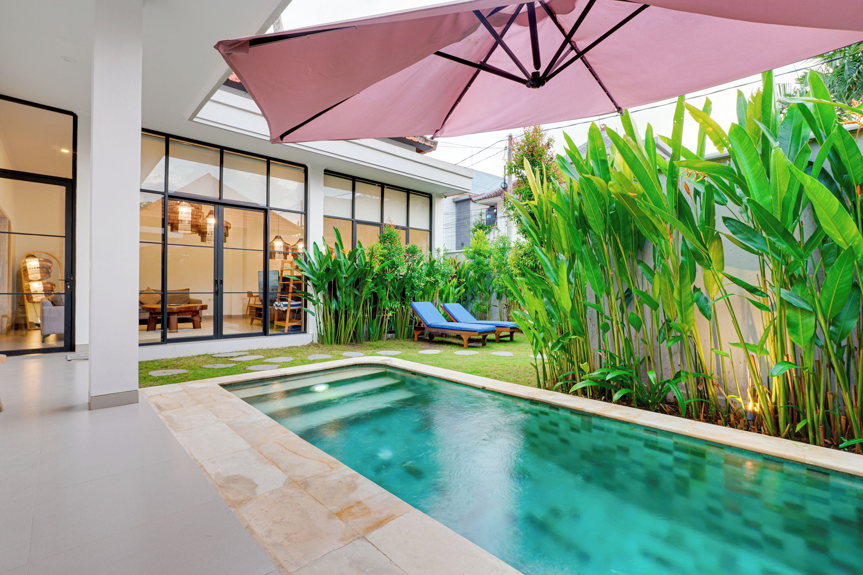 Piscine extérieure