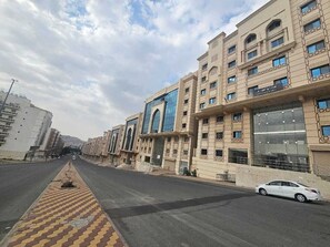 Front of property - Rabiat Al Hijaz 9 (Makkah)