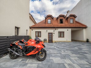 Terrace/patio - Craft Inn - Boutique Hotel (Sibiu)