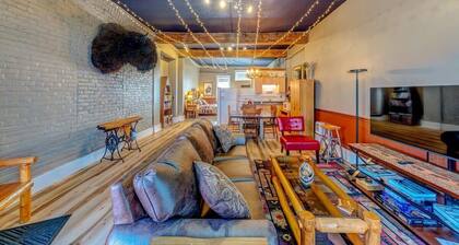 Western Elegance: Downtown Sheridan Base