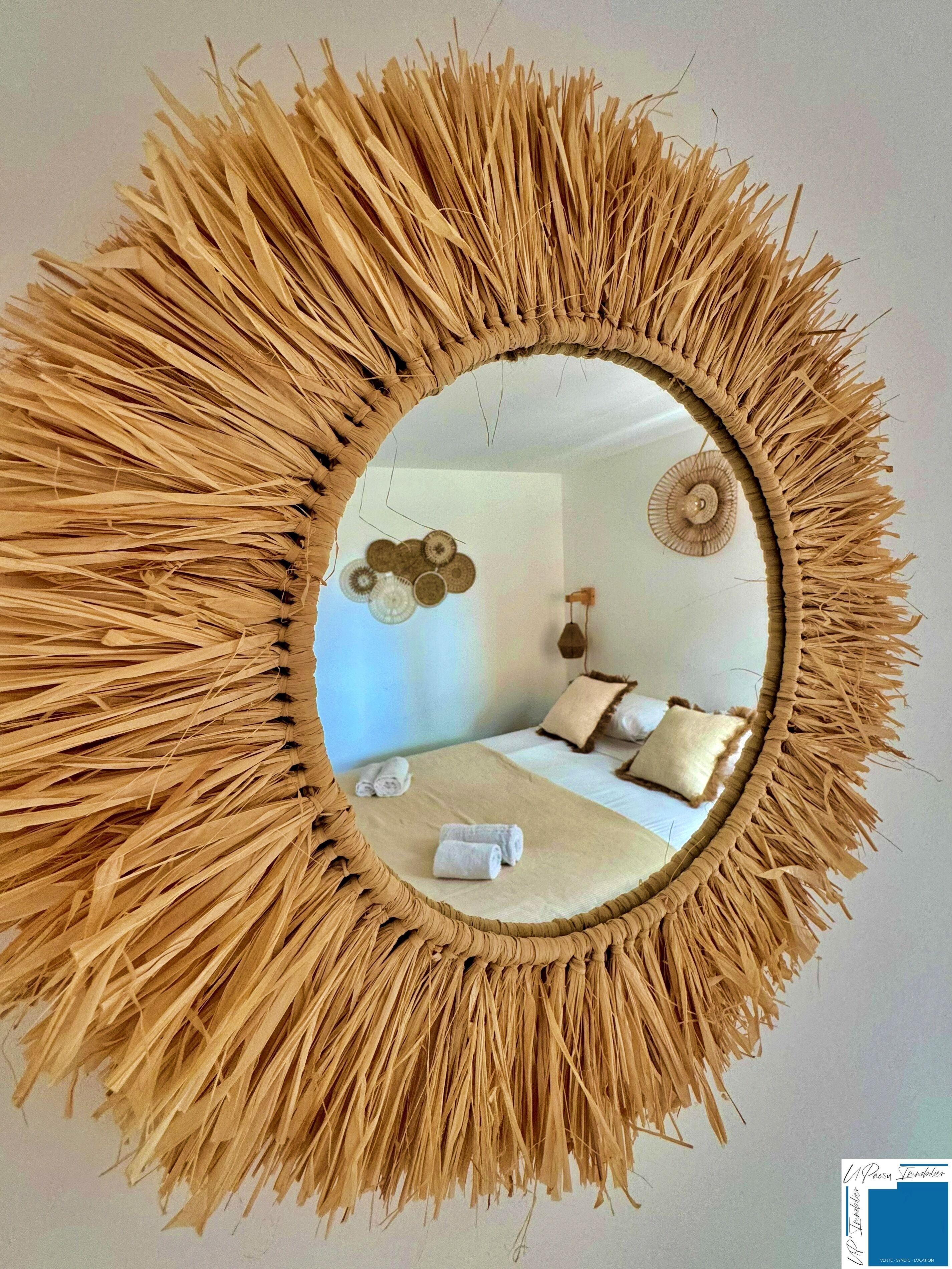 2 slaapkamers, een strijkplank/strijkijzer, reisbedje, gratis wifi