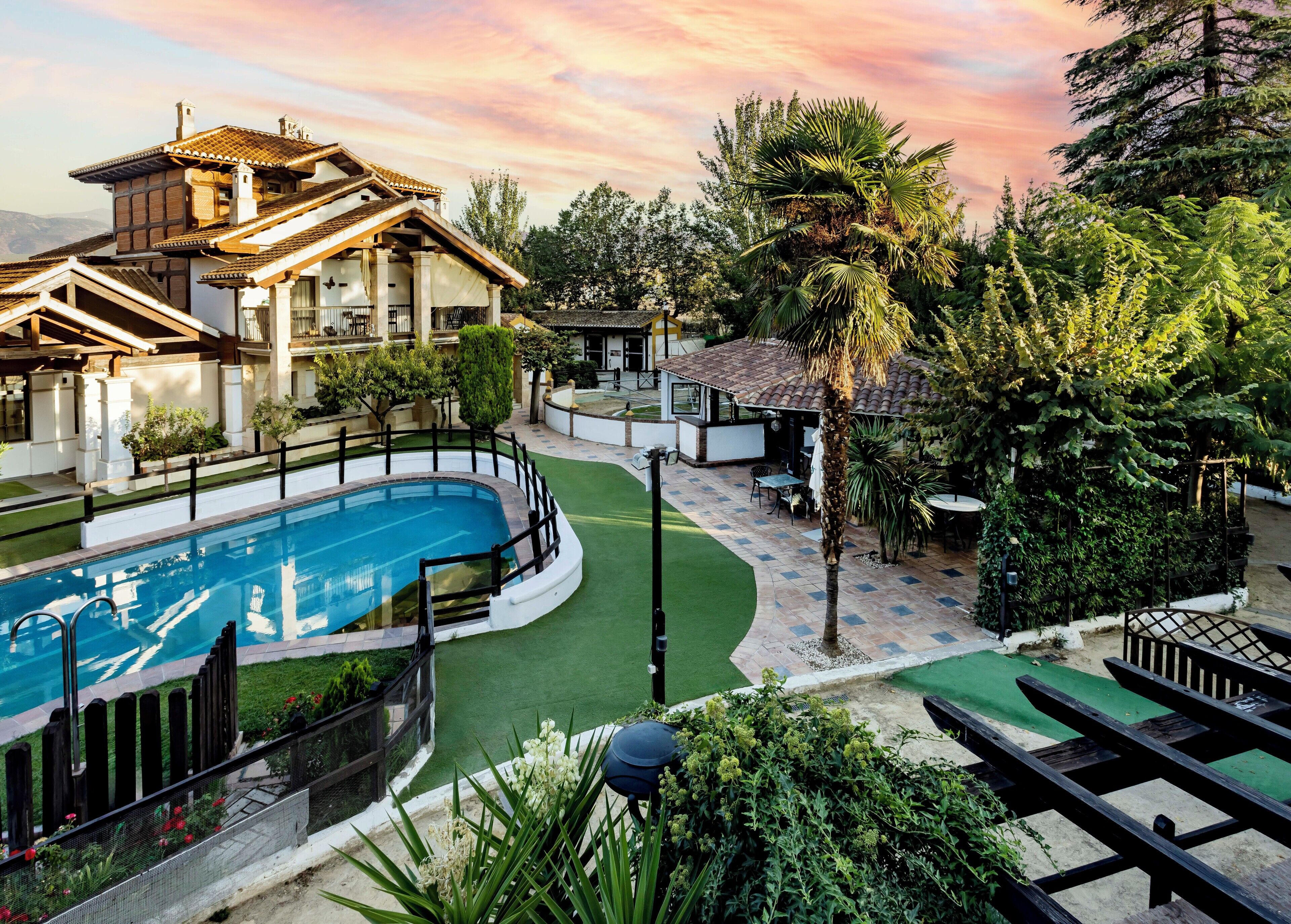 Junior Suite | City view from property