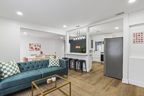 Smart TV - Northeast Florida Retreat (Jacksonville)