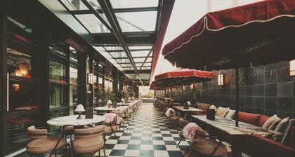 Mollie's Manchester