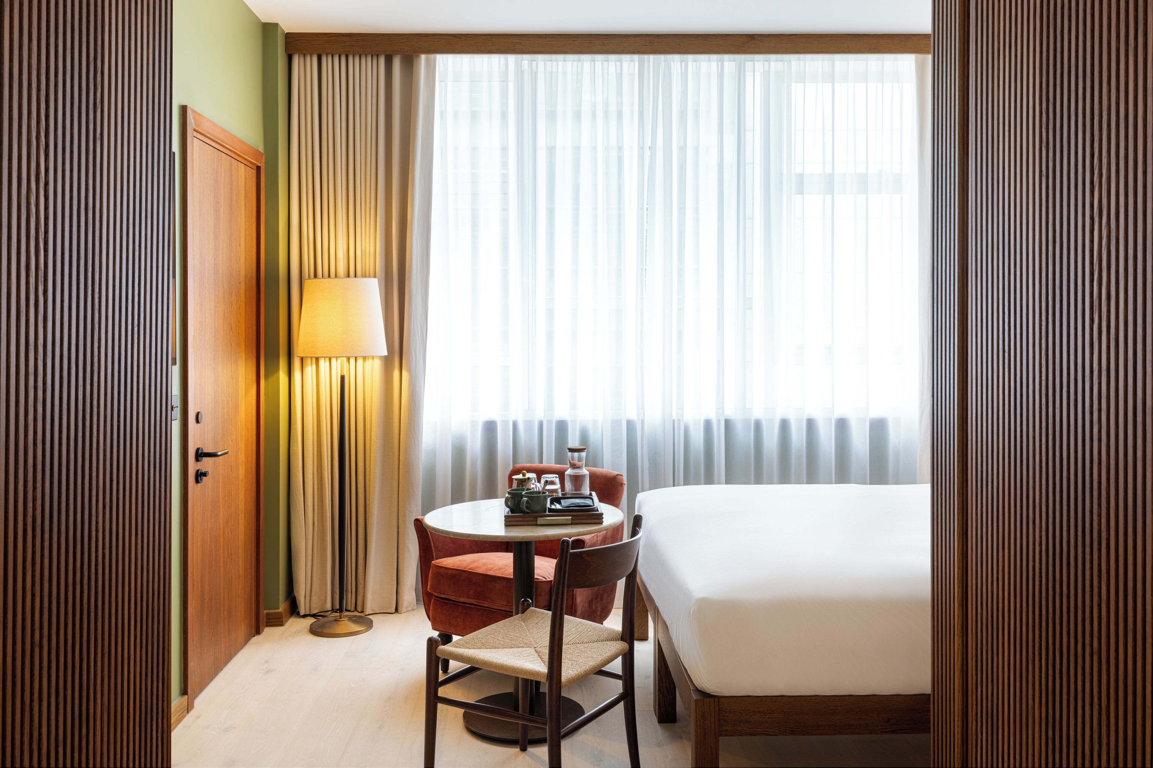 Egyptian cotton sheets, premium bedding, pillow-top beds