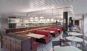 Breakfast, lunch, dinner served; American cuisine 