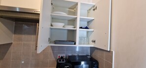 Private kitchen - Urban Retreat Studio at Camberwell zone 2 (London)