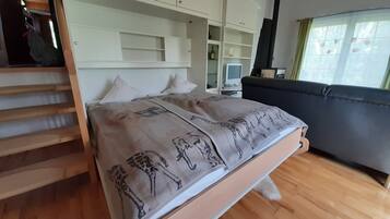 2 bedrooms