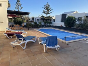 Property grounds - Faro Park Villa with heated pool (Montaña Roja)