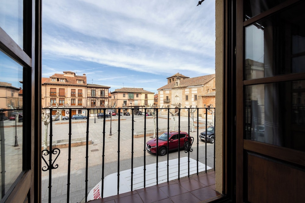 Photo of Hotel Zaravencia by Bossh! Hotels