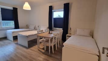 1 bedroom, WiFi, bed sheets