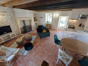 Living area - Le Souriceau au Domaine de L'agneau (Vouzan)