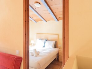 2 habitaciones, wifi gratis y ropa de cama 