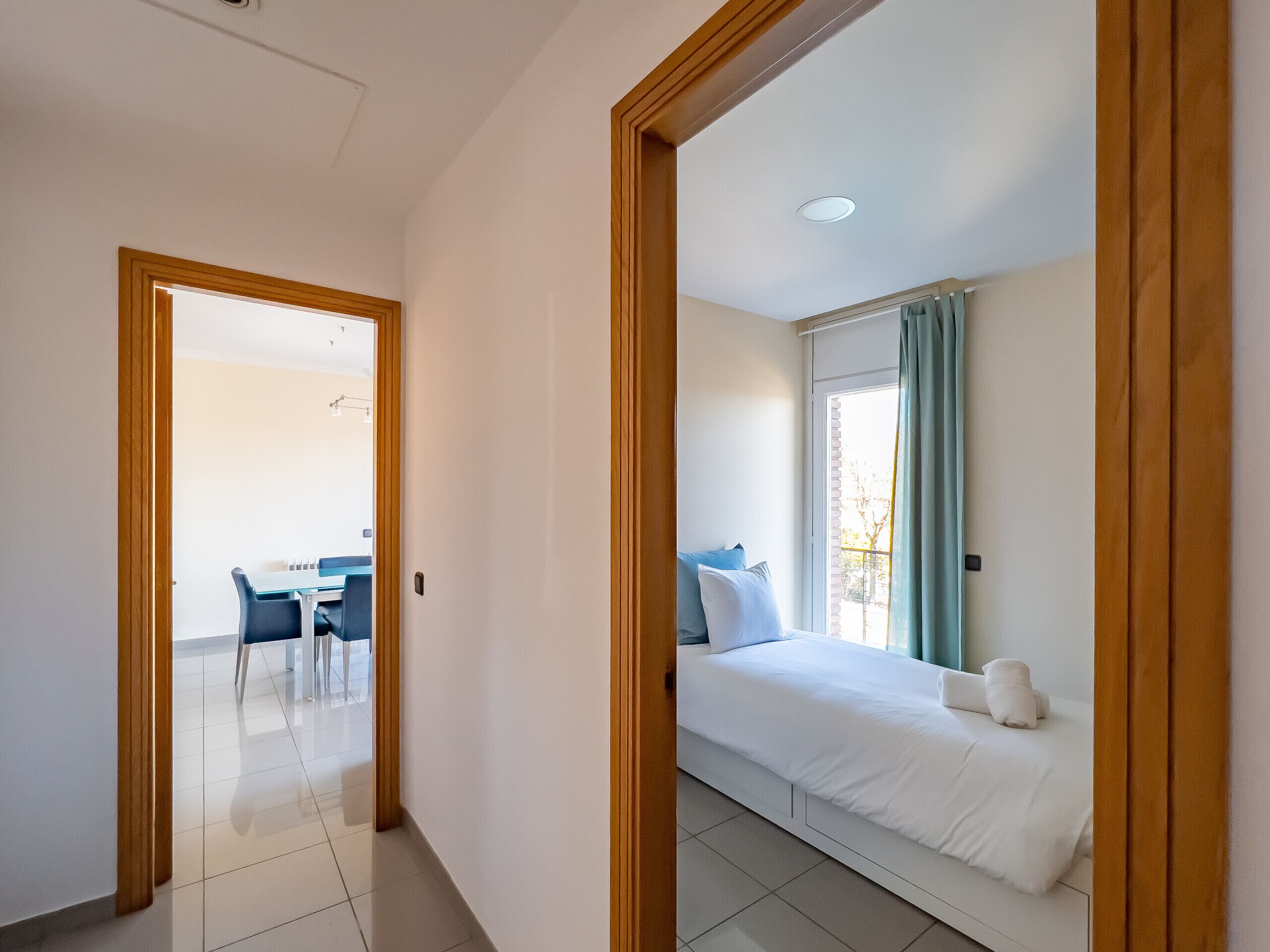 6 chambres, lit parapluie, Wi-Fi gratuit, draps fournis