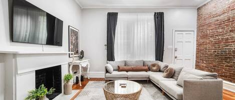 Télévision, espaces bureaux