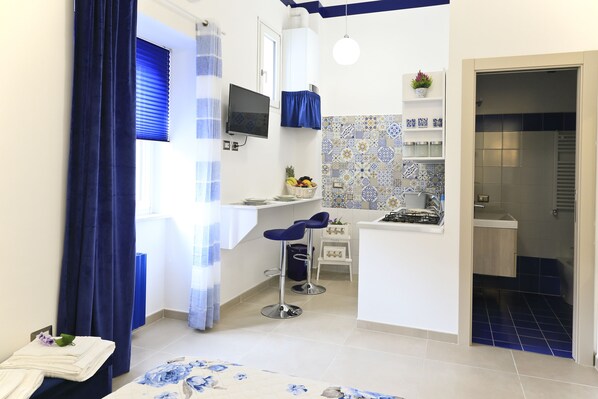 Huone, 1 parisänky | Äänieristys, silitysrauta/-lauta, ilmainen Wi-Fi