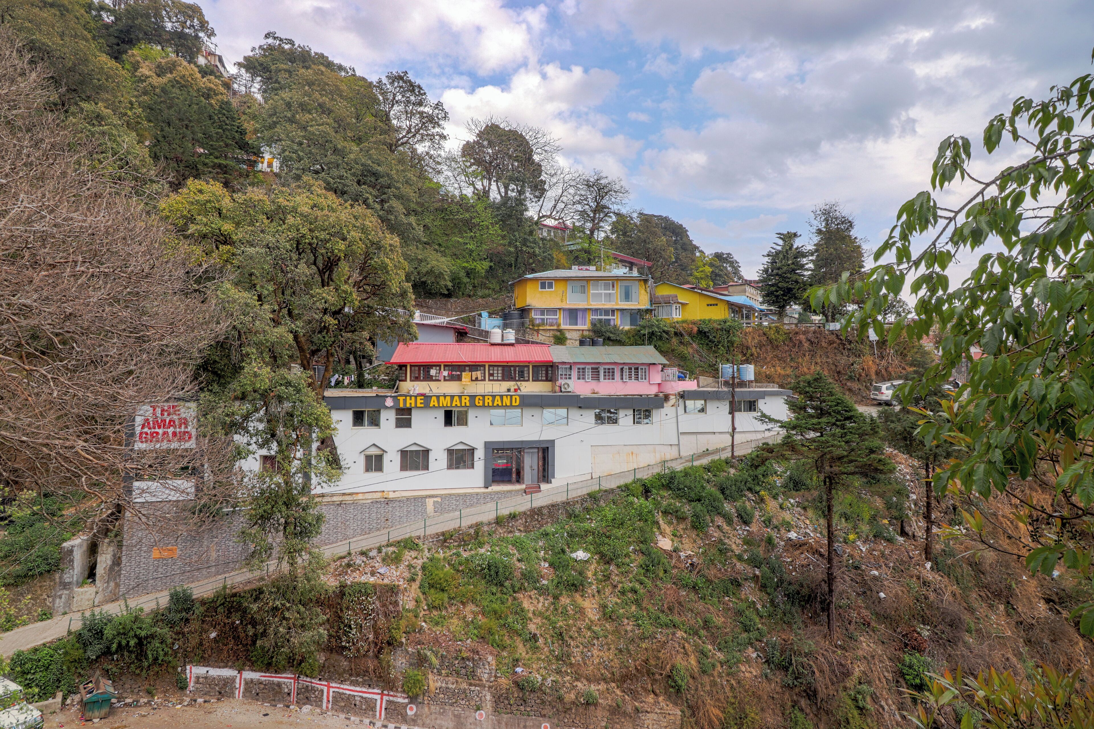 Fachada de la propiedad