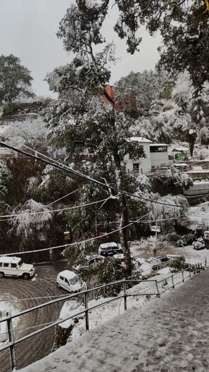 Quang cảnh nhìn từ nơi lưu trú