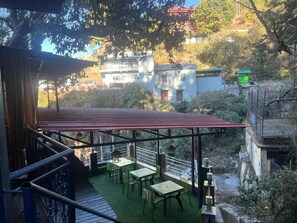 View from property - Hotel The Amar Grand (Dehradun)