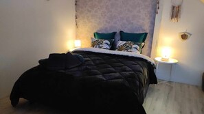 4 Schlafzimmer, Bügeleisen/Bügelbrett, kostenloses WLAN, Bettwäsche