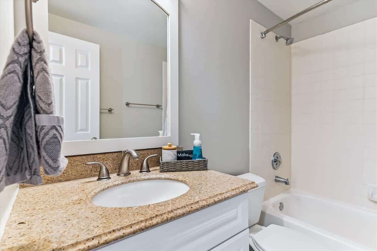 Second floor shared bathroom.