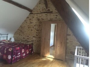 3 Schlafzimmer, Bügeleisen/Bügelbrett, Reisekinderbett, kostenloses WLAN