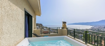 Blue Horizon Apartments