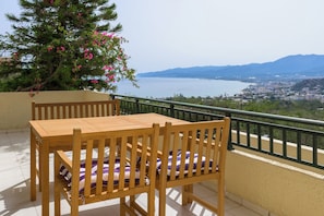 Terrace/patio - Blue Horizon Apartments (Hersonissos)
