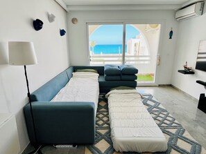 1 habitación, escritorio, wifi gratis y ropa de cama 