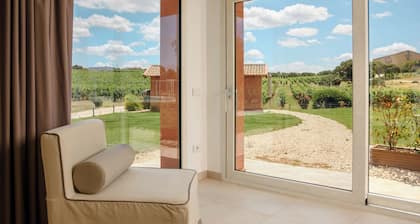 La Vinia Bed&Wine Experience