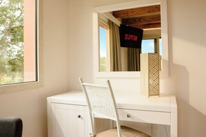 Camera Superior, 1 letto, non fumatori, vista piscina, vista vigneti "Kressia"