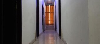 Goroomgo Metro Regency Lucknow