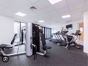 Apartment | Fitness facility - Stunning 3-bed, 3-bath Apartment in Southampton (Southampton)