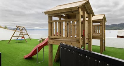 Pierside Apartments Deluxe Accommodation