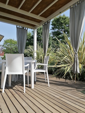 Double Room | Balcony view. Ca' Belvedere B&B