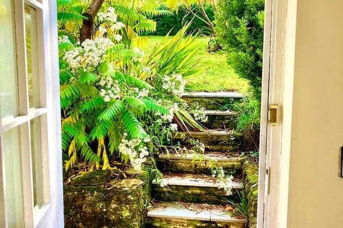 Church Lodge, Orchardleigh Estate