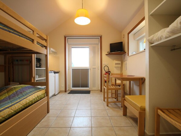 Free WiFi - Unique studio in La Hague, PMR access, pets allowed and WiFi (La Hague)