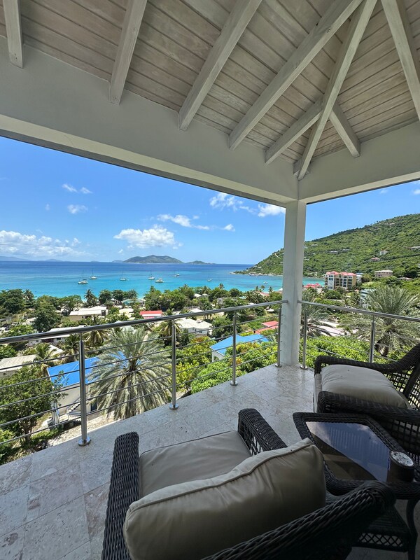 Coconut Breeze Villas - Caribe