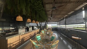 Café - Sunflower World Hotel (Kuala Selangor)