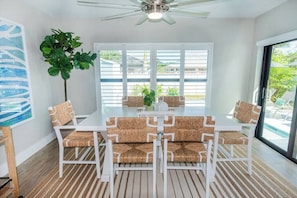 Dining - 5332 Aqua Haven - Waterfall Pool (Naples)