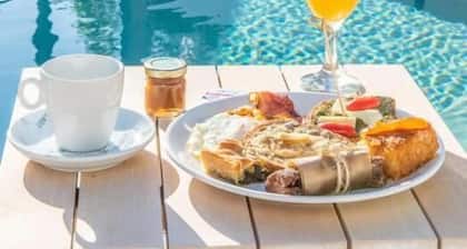 Lithos luxury suites