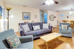 Interior - Game Room & Deck: Tybee Island Beach House (Tybee Island)
