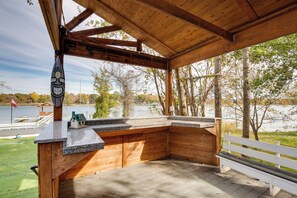 House (4 Bedrooms) | Interior - Waterfront Retreat w/ Dock on Lake Tawakoni! (Quinlan)