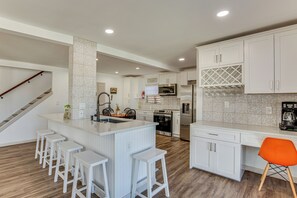 House (4 Bedrooms) | Interior - Waterfront Retreat w/ Dock on Lake Tawakoni! (Quinlan)