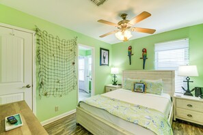 House (2 Bedrooms) | Interior - Dock & Bay Access: Rockport Home on Canal (Rockport)