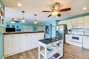 House (2 Bedrooms) | Interior - Dock & Bay Access: Rockport Home on Canal (Rockport)