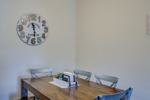 Interior - Coeur D'alene Vacation Rental: 4 Mi to Hayden Lake (Coeur d'Alene)