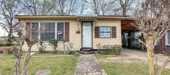 Charming El Dorado Retreat Near Main Street!
